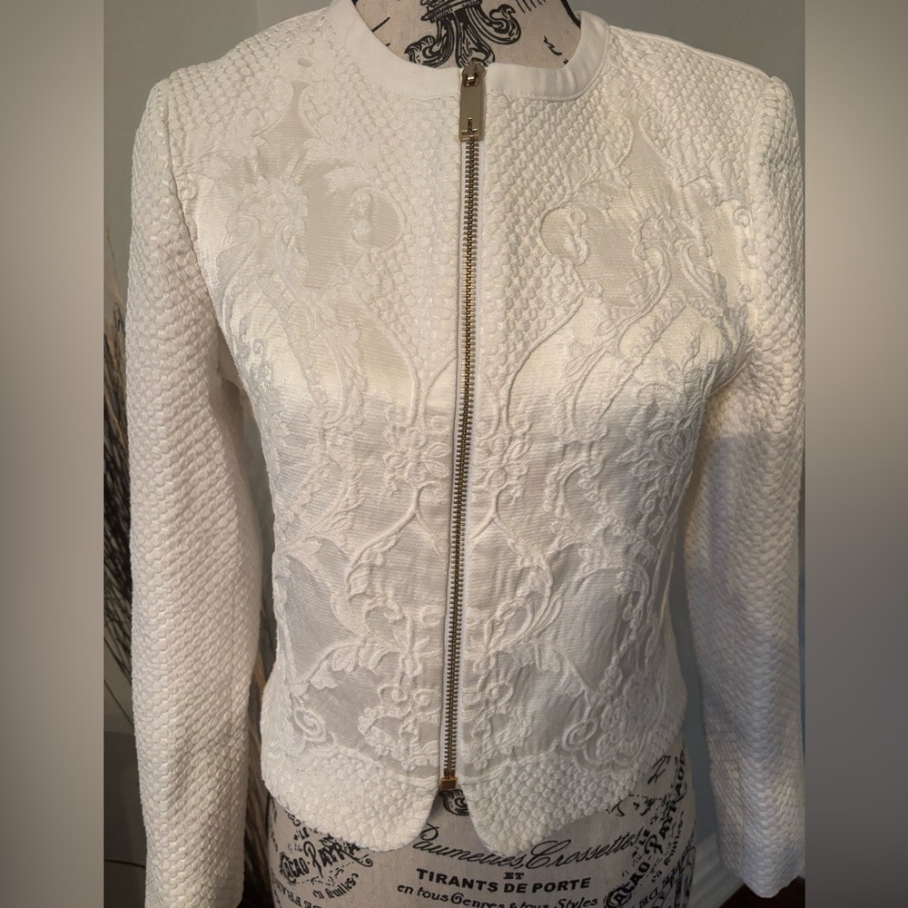 Ted Baker London White Embossed Zip-Front Blazer